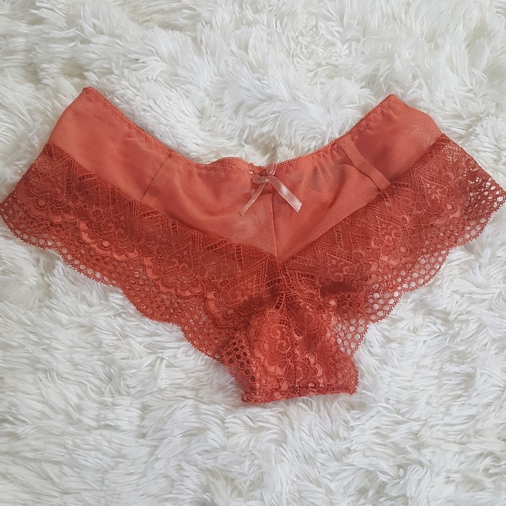 💋Sheer Lace Hiphuggers 🔥